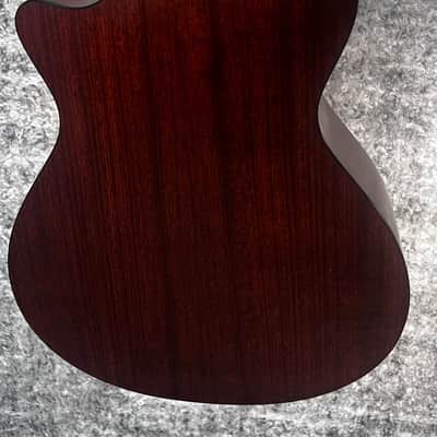 Taylor 322ce Grand Concert Acoustic-Electric Guitar 2020 - Stunning Shaded Edgeburst (deep sunburst tones on the top) image 10