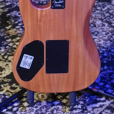 Fender Acoustasonic Stratocaster Shop Exclusive Shell Pink image 2