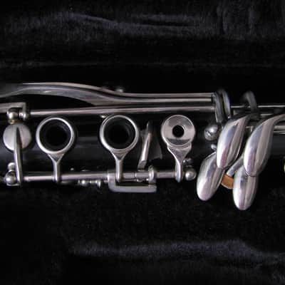 Bundy Selmer Clarinet Semi Plateau Partially closed Keys 70's? - black ploshed image 2
