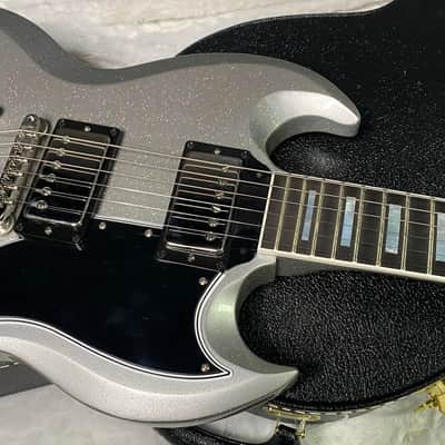 NEW! Gibson Custom SG Custom Electric Guitar - Radiant Sparkle - WOW! Just Incredible! 6.9lbs - Authorized Dealer - G07686 image 3
