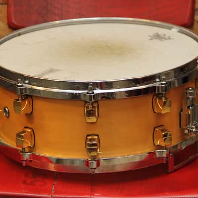 Yamaha Maple Custom 14x5.5 snare drum - Natural Blonde image 8