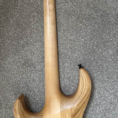 Kiesel Aries Neck-Thru 6 String With Seymour Duncan JB and 59 pickups, Hipshot Tremolo, Piezo, 5 way Push/Pull coil Split image 8