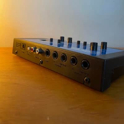 Boss TM-7 Guitar Monitor 1995 - 1996 - Blue image 5