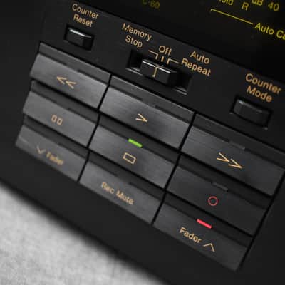 Nakamichi CR-70 Discrete Head Cassette Deck in Very Good Condition image 9