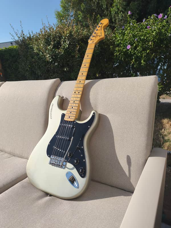 Fender 25th Anniversary Stratocaster 1979 - 1980 Silver Metallic image 1