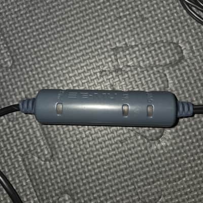 E-Mu Xmidi 1x1 USB MIDI Interface 2000s x-midi xmidi1x1 image 2