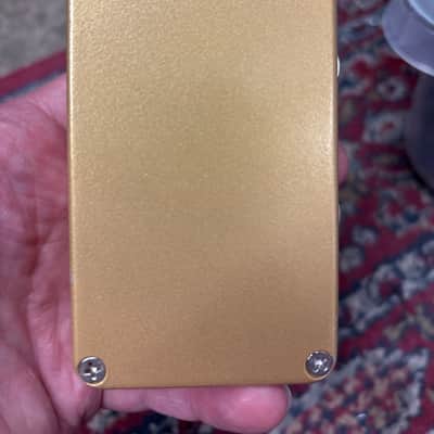 Lovepedal Tchula Boost 2010s - Gold image 2
