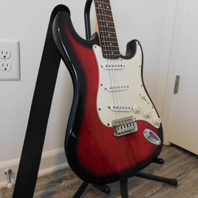Kona Stratocaster Red Sunburst image 3
