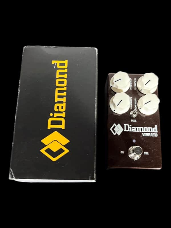 Diamond Vibrato V2 2024 - Present - brown X9383 image 1