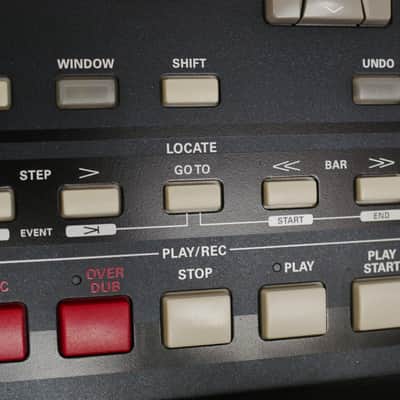 AKAI MPC2500 128MB image 14