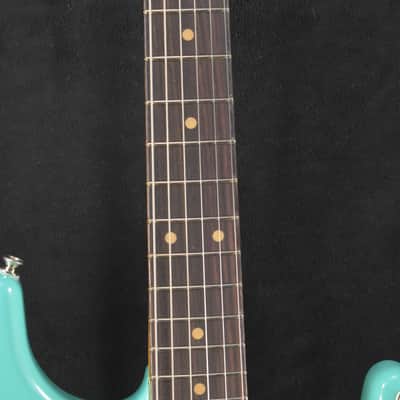 Mint Fender Vintera III Early '60s Stratocaster Seafoam Green Rosewood Fingerboard image 4