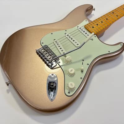 Fender Stratocaster American Professional Classic 2025 Faded Firemist Gold image 4