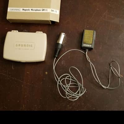 Grundig GM 1L Magnetic Harp XLR Mic Palm Tiny 1959 Gold Screen Grey Plastic image 3