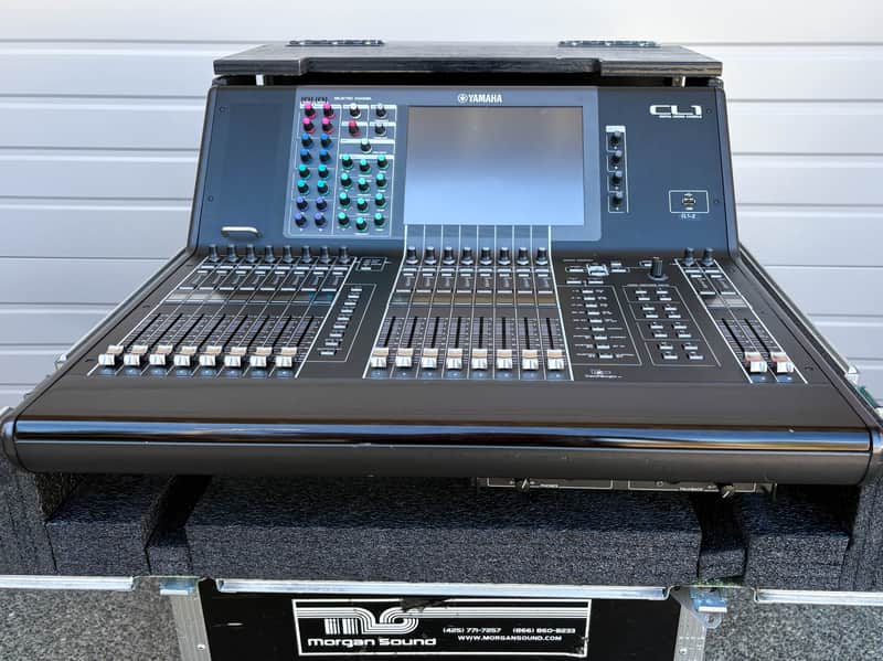 Yamaha CL1 Digital Mixing Console 2012 image 1