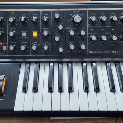 Moog Subsequent 25 Analog Synth 2020-2026 - Black image 1