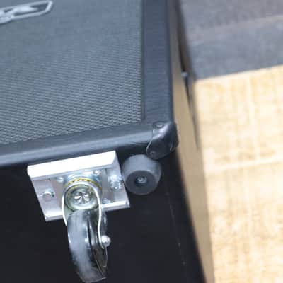 Mesa Boogie 2x12 Recto Vertical Slant 120-Watt 8-Ohm Guitar Cabinet w/Cover image 10
