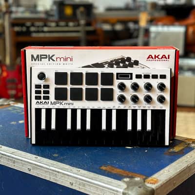 AKAI MPK mini Mk2 SE White
