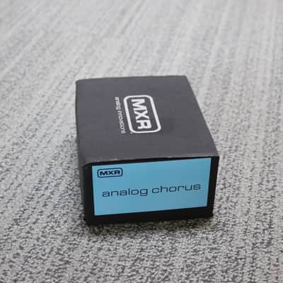 Immagine MXR M234 Analog Chorus Guitar Effects Pedal - 3