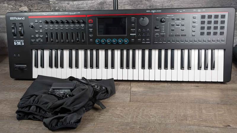 Roland FANTOM-06 61-Key Workstation Keyboard w/Dust Cover image 1