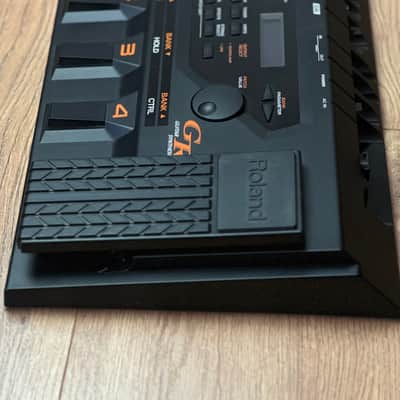 Roland GR-33 image 3