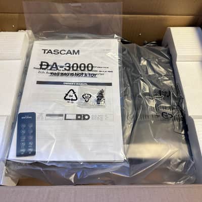 TASCAM DA-3000 Master Recorder 2013 - Black image 24