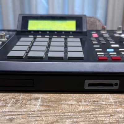 Akai MPC 2500 | JJOS Full | 128MB RAM | Internal HDD | Extras Bild 4