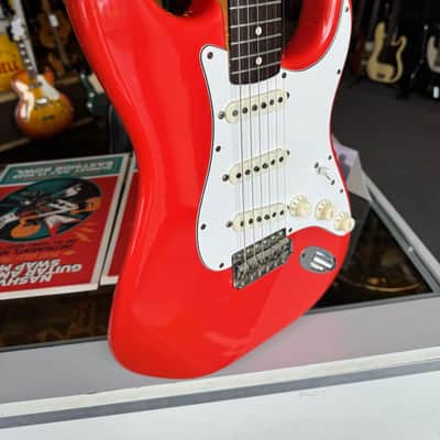 Fender Stratocaster AVRI '62, 1982 Fullerton, Fiesta Red, V-Neck, All Original image 4