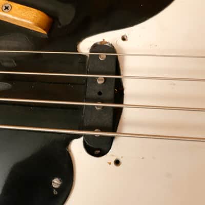Fender Precision Bass 1952 - White - Refin image 16