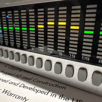 Alesis DEQ-830 - Silver image 5