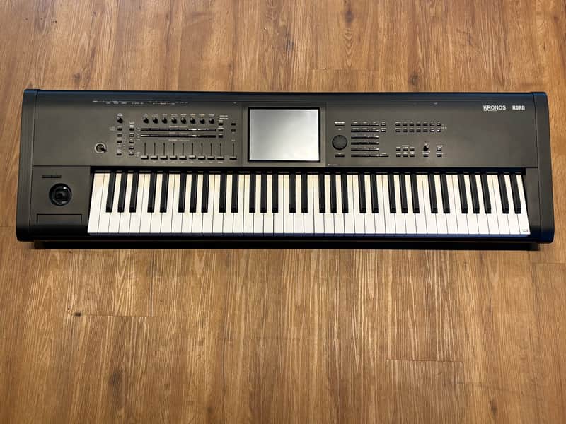 Korg Kronos 3 73 Workstation image 1