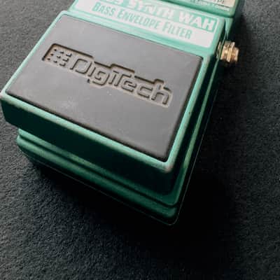 DigiTech X-Series Bass Synth Wah Envelope Filter - Green image 2