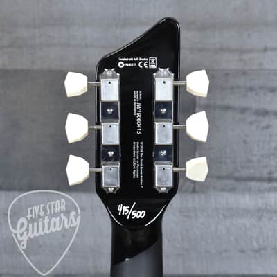 Pre-Owned Supro 1224DBHT Limited Edition David Bowie 1961 Dual Tone Hardtail - White with Hardshell Case image 8