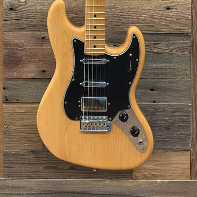 Fender Alternate Reality Series Sixty-Six HSS with Maple Fretboard 2019 - Natural image 2