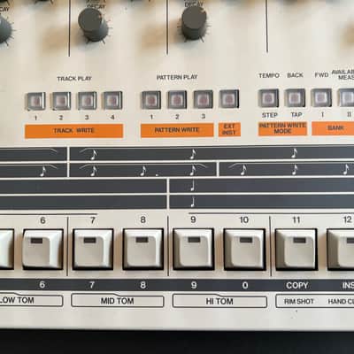 Roland TR-909 image 6