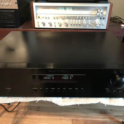 Rotel RC-1572 Stereo Preamplifier - Black image 5