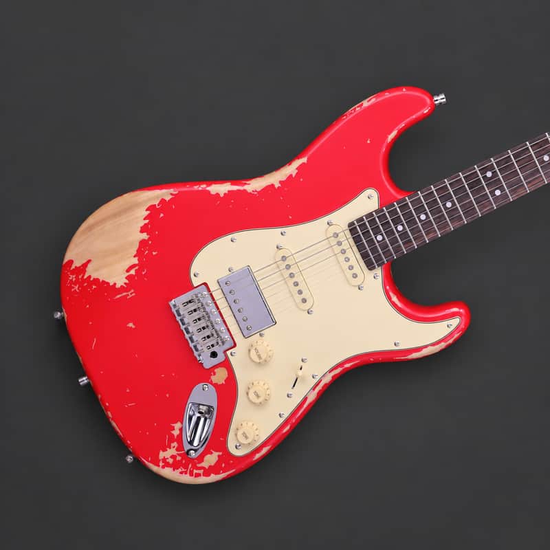 Dhatarattha HSS Strat-Style – Fiesta Red Nitro Relic