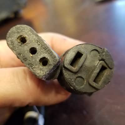 Belden Bell & Howell RARE y-splitter wye power cord cable projector amplifier film-o-sound 1940s - Molded Rubber image 2