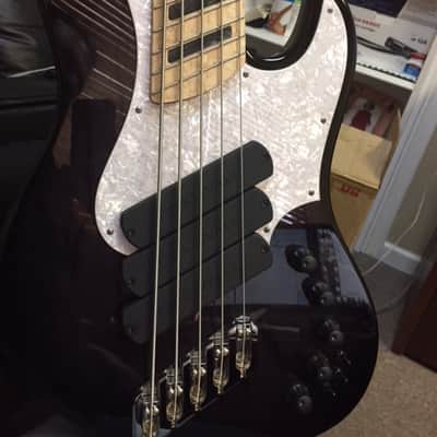 Dingwall Custom J 5 string with hipshot 2017 image 2