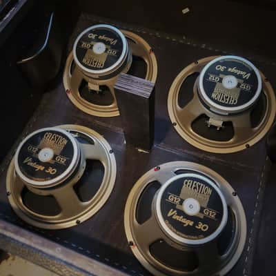Line 6 412VS 4x12 Guitar Speaker Cabinet image 8