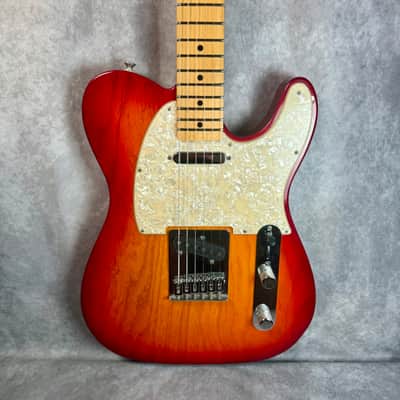 Fender Special Edition Ash Telecaster 2011- Cherry Sunburst image 1