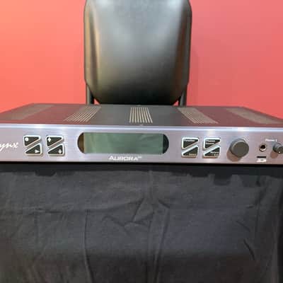 Lynx Aurora (n) 24-Channel AD/DA Converter with Pro Tools HD Interface 2010s - Blue/Black image 2