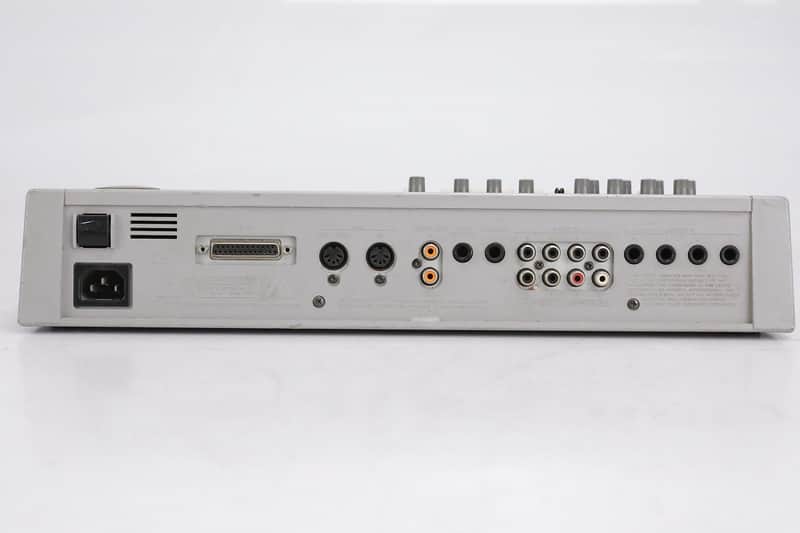 Roland VS-880VX VXpanded Digital Studio Workstation image 2