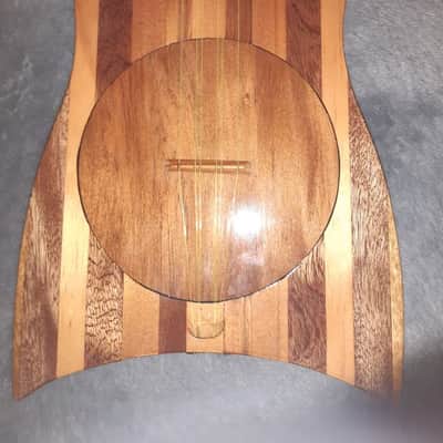 Ukulele TAHITIEN 6 CORDES 2024 - Manufacture image 8