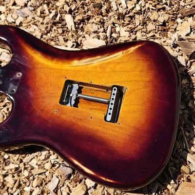 Warmoth Sunburst Stratocaster Guitar Body * Relic * with 2 Point Tremolo Bridge Included image 3