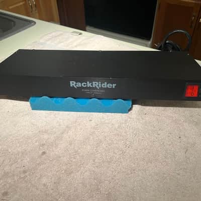 Furman Rack Rider RR-15NL Power Conditioner w/ Rack mount bolts and washers. image 1