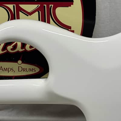 Alembic Elan 4-string Bass with Case - White (likely re-fin'd) image 11