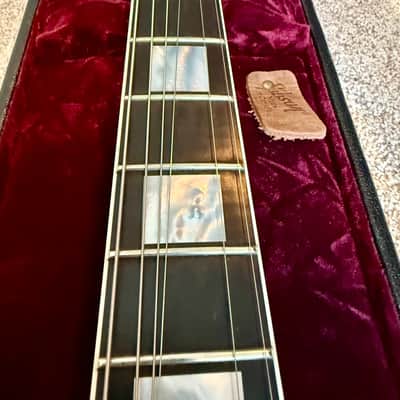 2007 Gibson Les Paul Custom Heritage Cherry Sunburst image 3