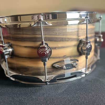 DW Exotic Performance Black Polar Snare Drum 6.5x14 image 3