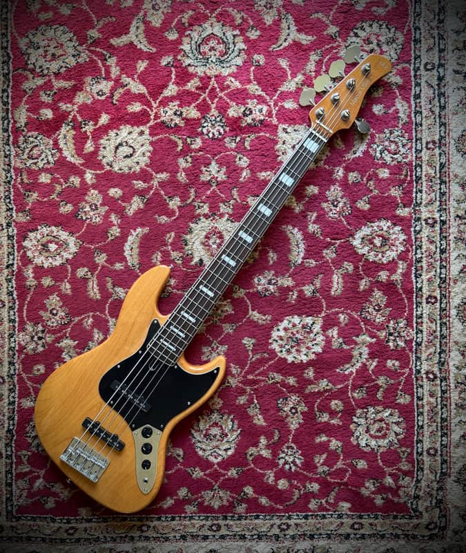 Sire Marcus Miller V5R 5-String
