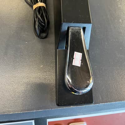 MGEAR Sustain pedal image 1